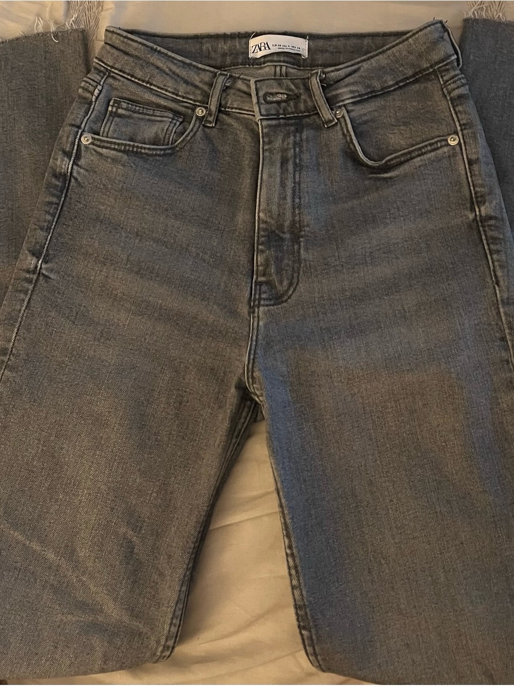 Zara High-Rise Straight Women’s Jeans in Grey Wash